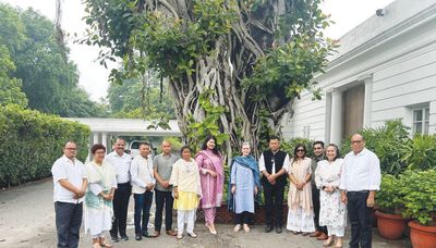 Gambegre seat-ko chepiltaina rakbate kam ka·china MPCC-ko Sonia Gandhi ku·pattia - The Shillong Times