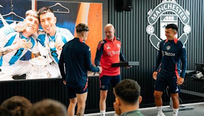 Lisandro Martínez y Alejandro Garnacho, reconocidos en Manchester United por la Copa América