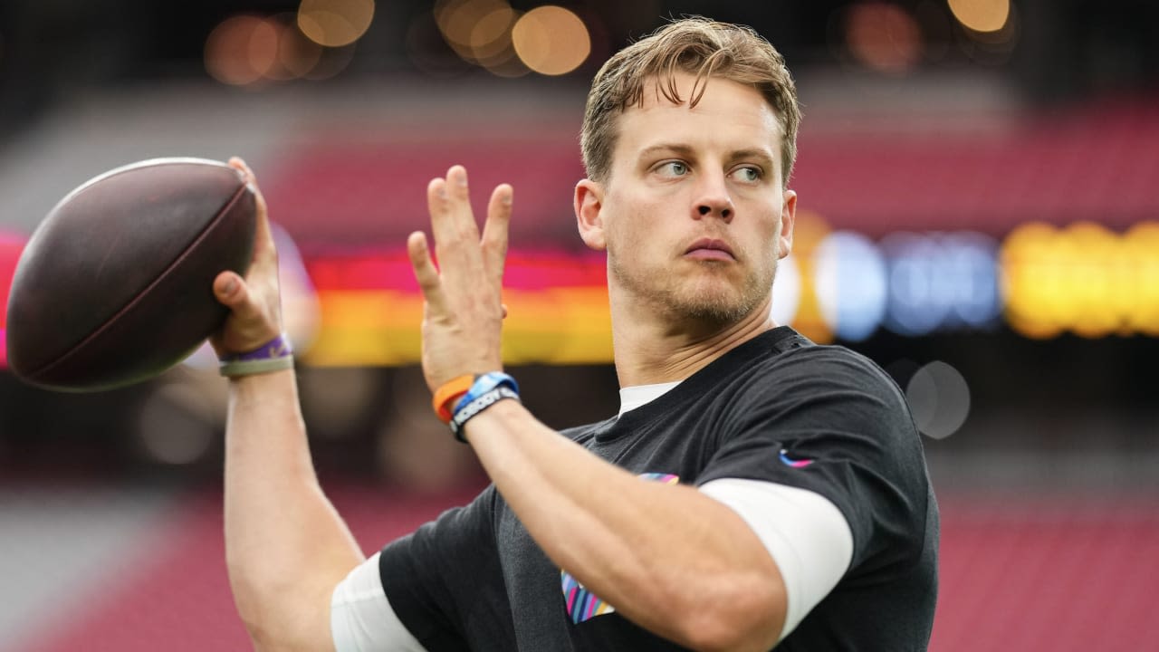 Bengals QB Joe Burrow participates in throwing session during offseason workouts