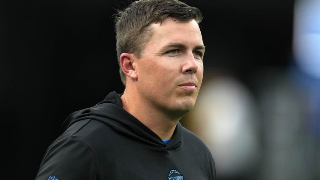 10 takeaways from Kellen Moore's first press conference as Eagles offensive coordinator