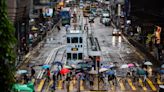 香港天文台暴雨警告消息 黃雨停課交通安排