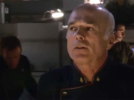 Battlestar Galactica’s Michael Hogan Made His First Appearance Since His Accident And...