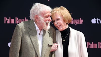 Dick Van Dyke, Jimmy Kimmel and more support Carol Burnett at Hollywood event: Photos