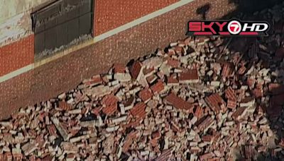 Facade of Roxbury building collapses onto sidewalk - Boston News, Weather, Sports | WHDH 7News