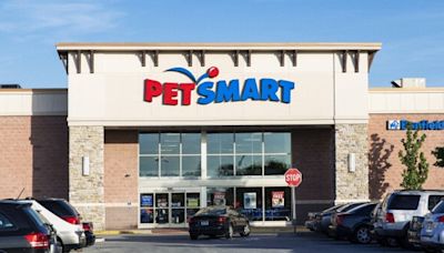 More pet owners come forward after dog’s death at PetSmart’s PetsHotel boarding facility in Potomac Yard