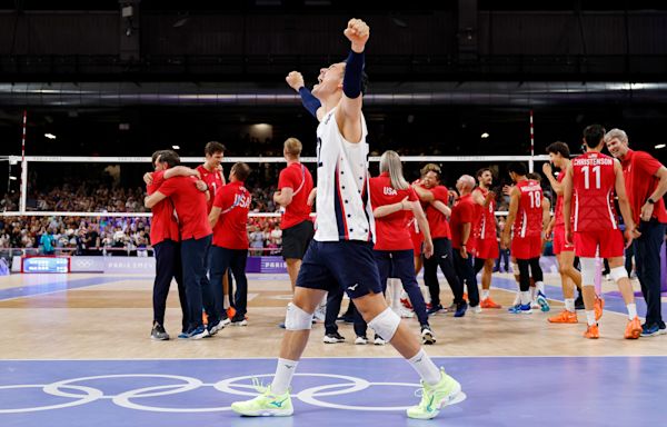 USA men's volleyball rebounds from 'devastating' loss to defeat Italy for bronze medal