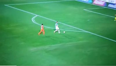 Thomas Rodríguez se pierde un gol increíble y Alejandro Lorca deja una frase épica: “Más peligrosa que monja...”
