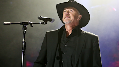 Trace Adkins Offers Fatherly Advice To His Daughter As She Forges Hollywood Career