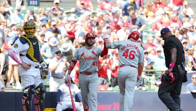 Cardinals 4, Brewers 3: Milwaukee fades after hot start, can't pick up sweep on Mother's Day