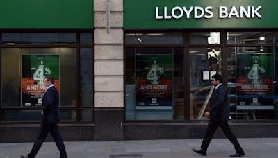 Lloyds earnings dip as boost from borrowing costs slows