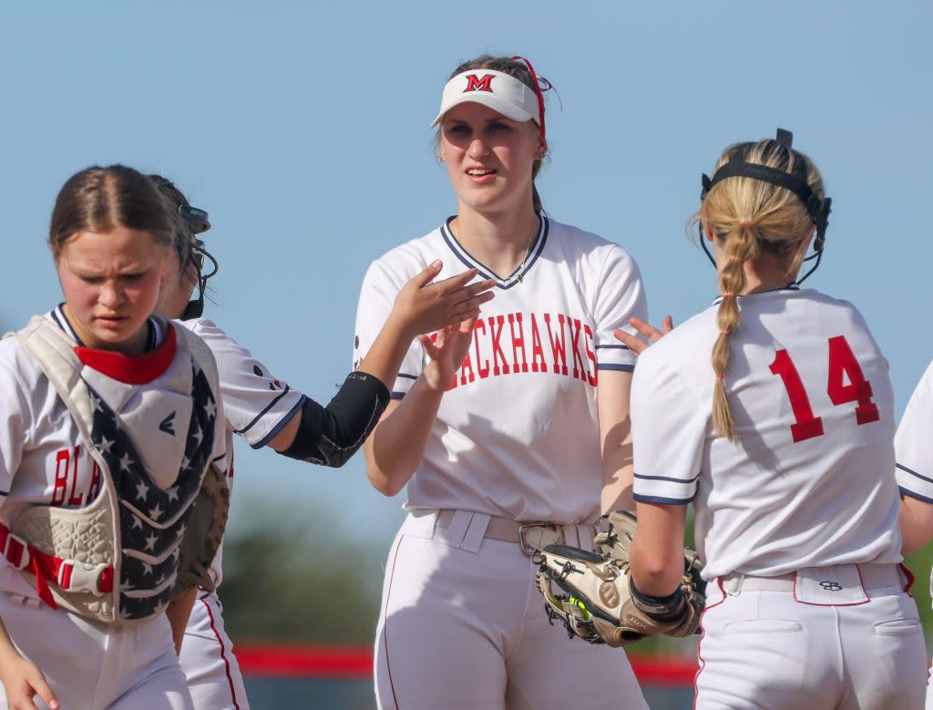 Miami of Ohio recruit Sara Tarr continues to raise bar for West Aurora. ‘She’s smart. She’s heady. She gets the game.’