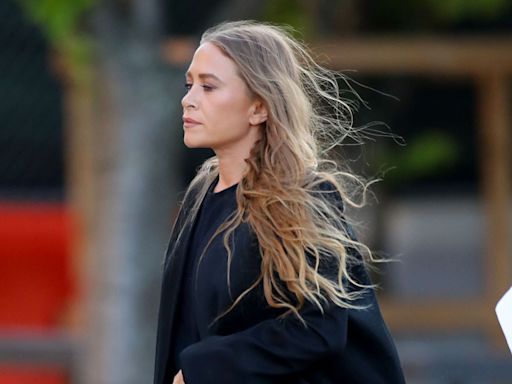 Mary-Kate Olsen used to struggle with fame and found it 'too much to handle', says insider