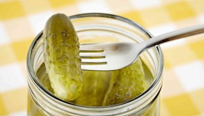 I Asked 4 Chefs To Name the Best Store-Bought Pickles—They All Said the Same Thing