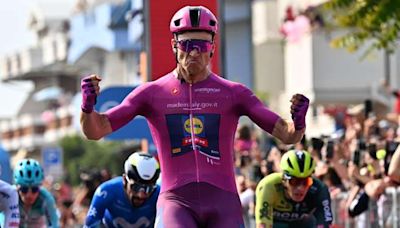 Jonathan Milan, ganador de la undécima etapa del Giro de Italia: vea el esprint