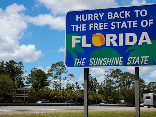 ‘Free State of Florida’ welcome signs touting DeSantis motto cost $60K