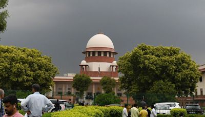 SC notice to Centre, governors on pleas by Kerala, Bengal