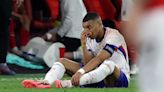 "La nariz de Kylian no está nada bien": Didier Deschamps preocupado por la lesión de Mbappé - El Diario NY