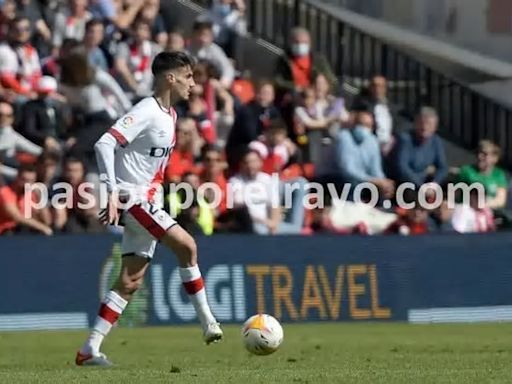 Óscar Valentín llega a los 100 partidos en primera división con el Rayo Vallecano