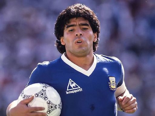 Familia de Diego Armando Maradona quiere trasladar sus restos a un mausoleo especial para sus seguidores