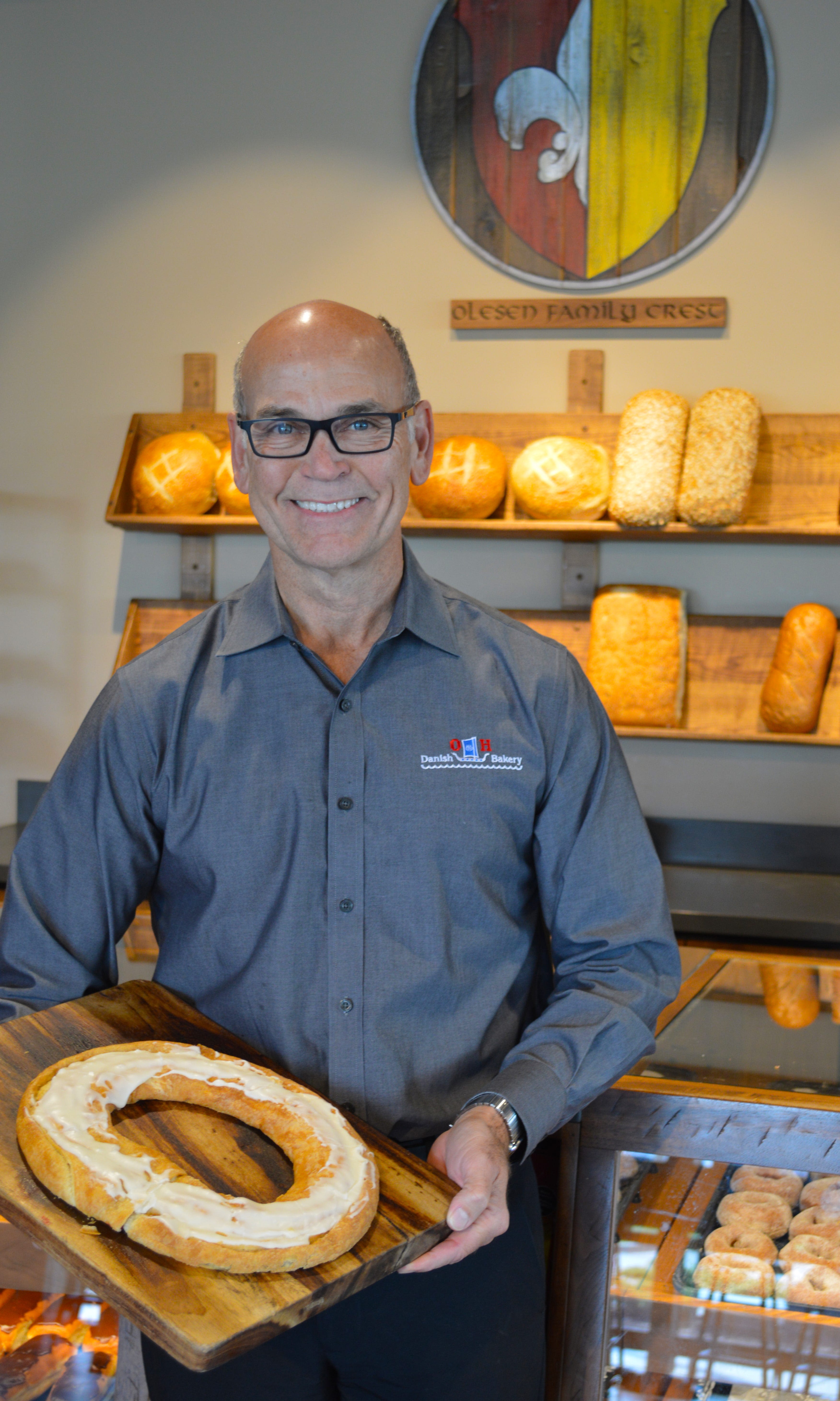 Whisky kringle for Father's Day? O&H Danish Bakery's got it.