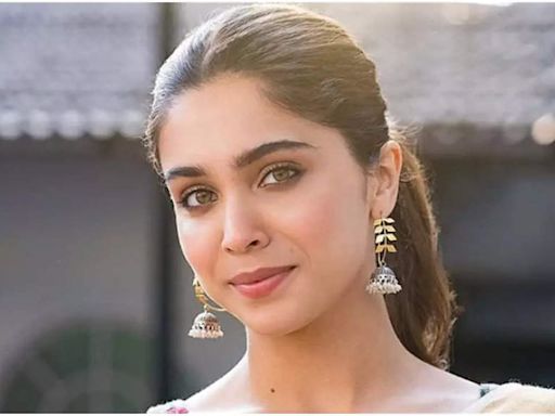 Sunny Kaushal’s rumored girlfriend, Sharvari Wagh, reveals she shares a good bond with Vicky Kaushal and Katrina Kaif | Hindi Movie News - Times of India