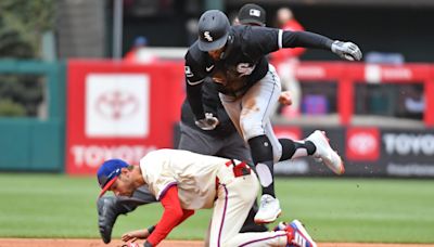 Angels Sign Veteran Outfielder Recently Cut by White Sox to Replace Injured Mike Trout