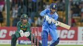 Smriti Mandhana’s graceful 90 leads India to 6-wicket win over South Africa, ODI series sweep