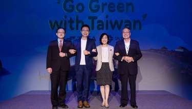 施振榮任Go Green with Taiwan榮譽大使 向全球招手徵案前3名獎金2萬美元