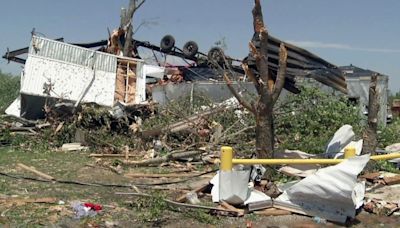 Hermanos de Nebraska son expulsados de su casa tras el paso de un tornado, sobrevivieron para contarlo - El Diario NY