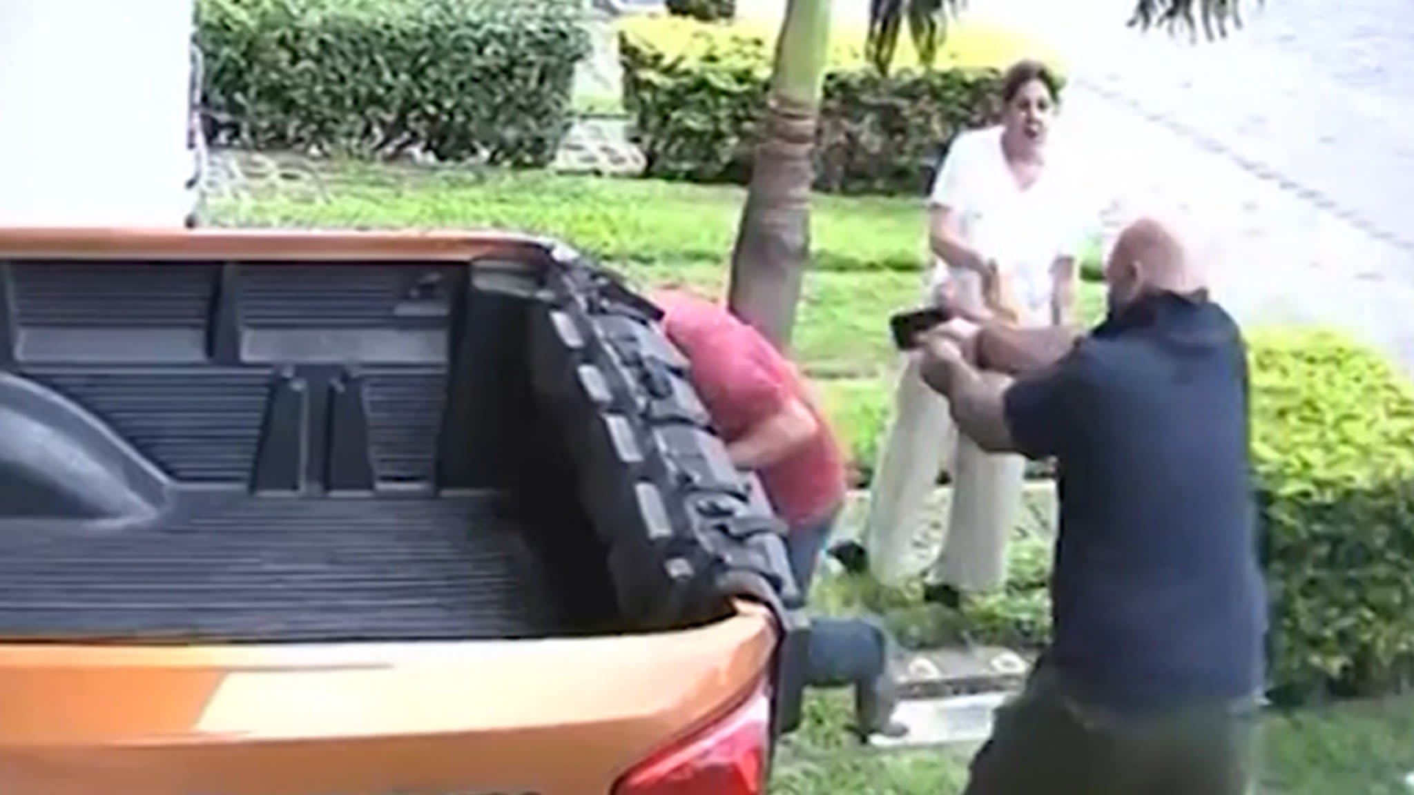Costa Rican Man Shoots His Neighbor Dead After Heated Argument on Video