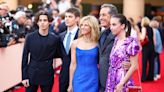 Jerry Seinfeld steps out with family at 'Unfrosted' premiere