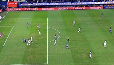Polémica en Boca vs Talleres: Cavani metió un golazo, pero el VAR trazó las líneas y encontró al uruguayo en offside