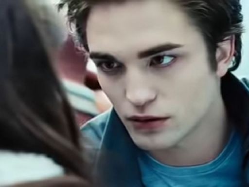 Jackson Rathbone Shares How Robert Pattinson Felt About Those Sparkles In Twilight Saga