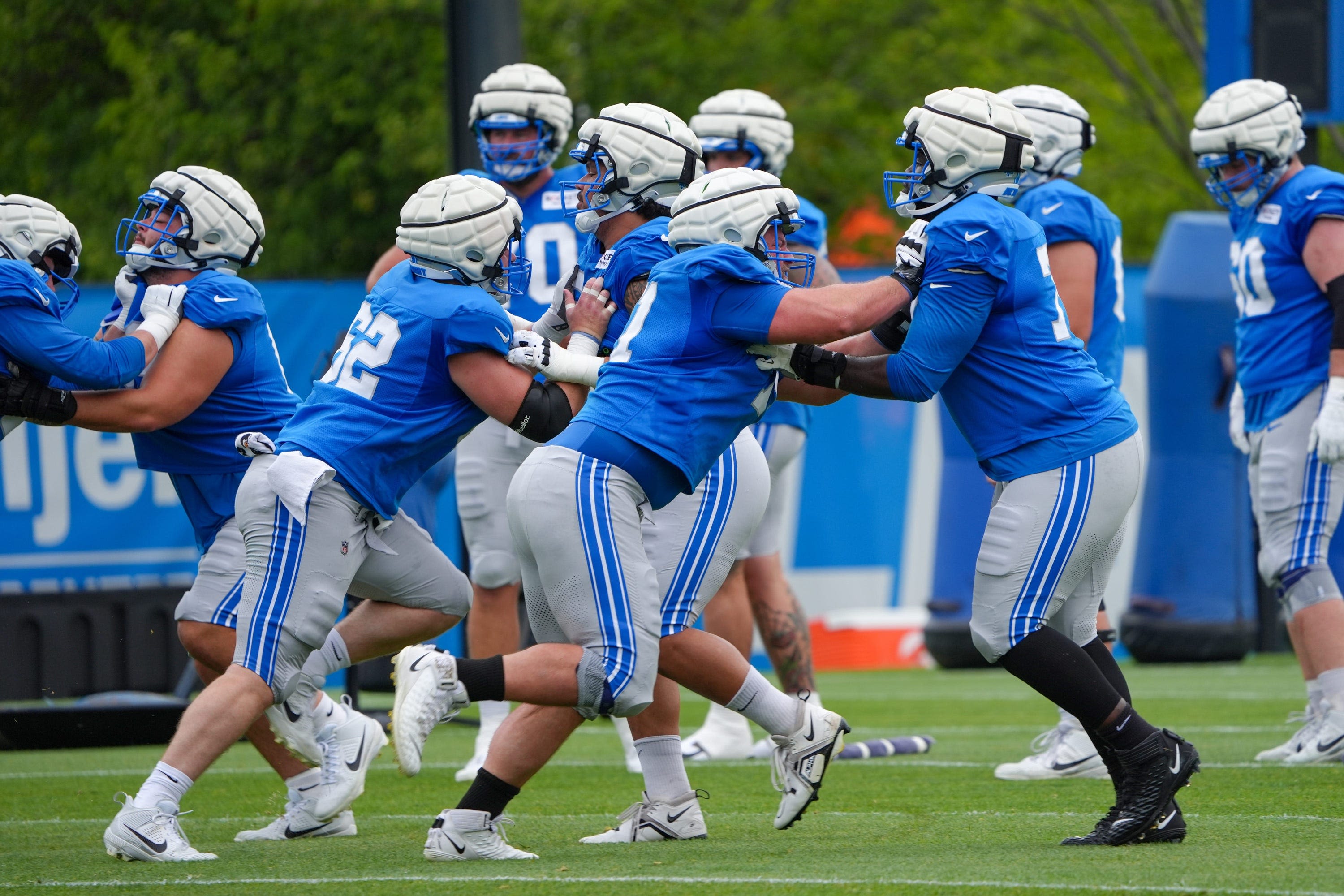 Breaking down the Detroit Lions ongoing camp battles for offensive line depth roster spots