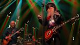 Slash, Billy Gibbons and Gov’t Mule Cover Skynyrd’s ‘Simple Man’ at Christmas Jam 2023