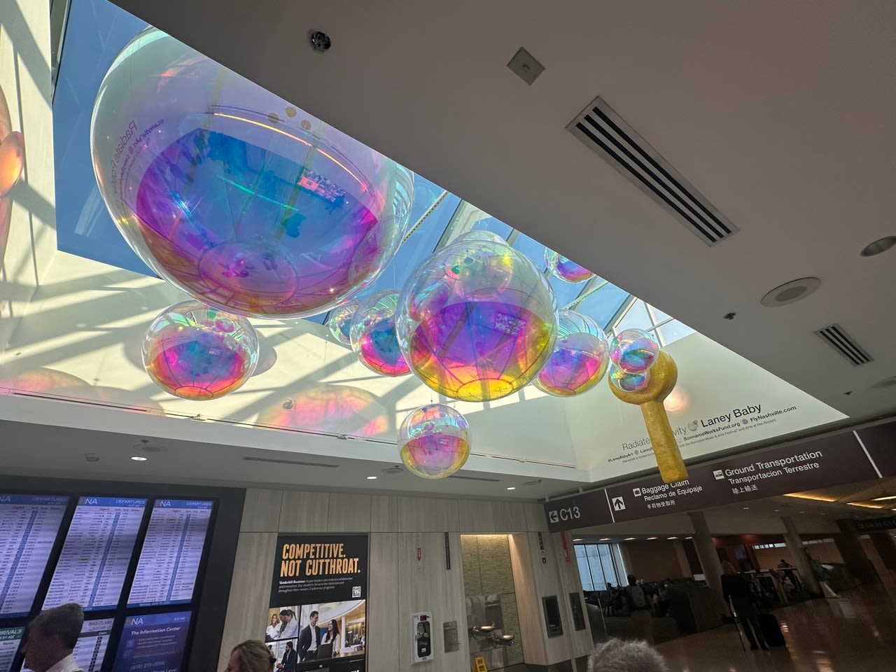 Columbus artist’s work displayed at Nashville airport, inspiring positivity