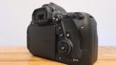 Save $320 on the Canon 6D Mark II and EF 24-105mm f/4L II lens