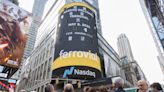 Las acciones de Ferrovial caen un 1,82 % en su debut en el Nasdaq neoyorquino