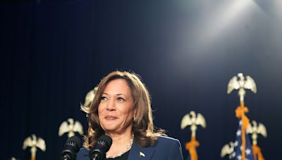 Harris Expands Push to Compete With Trump in Swing States