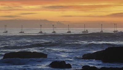 Australia and New Zealand honor their war dead with dawn services on Anzac Day