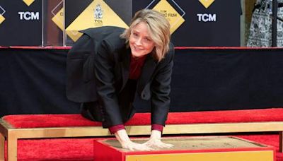 La Jornada: Jodie Foster plasma sus huellas en Hollywood