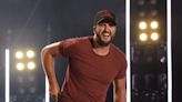 Luke Bryan Takes A Tumble On Stage, Puts Footage Of Fall On Big Screen!