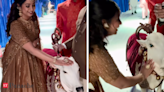 Shreya Ghoshal charms fans with ‘cutest prettiest gaiyyas’ video at Ambanis wedding