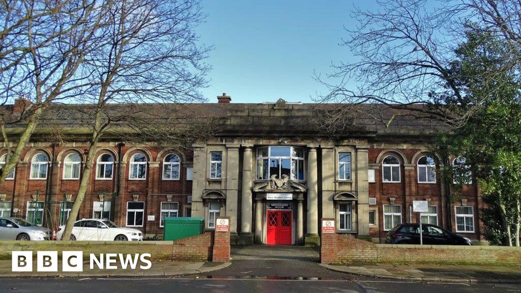 Doncaster: 1930s grammar school to be sold at auction