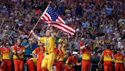 Savannah Bananas pack Nationals Park with their unique brand of baseball