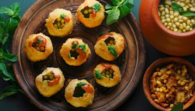 Where To Have Pani Puri In Mumbai? 8 Popular Spots You Must Visit