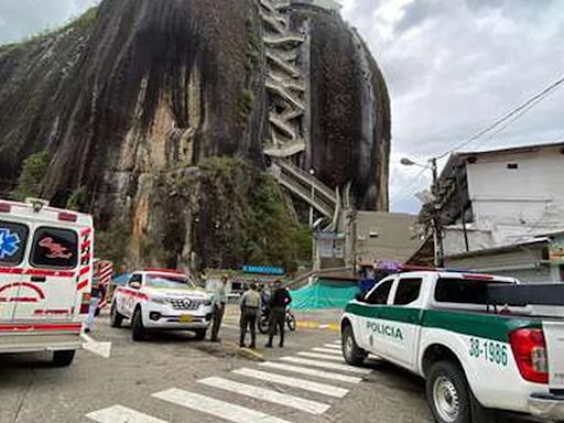 Tragedia en Antioquia: turista panameña murió mientras subía la Piedra del Peñol