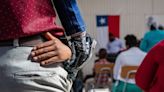Columna de Cristóbal Osorio: Migrantes, ¿el gran elector? - La Tercera