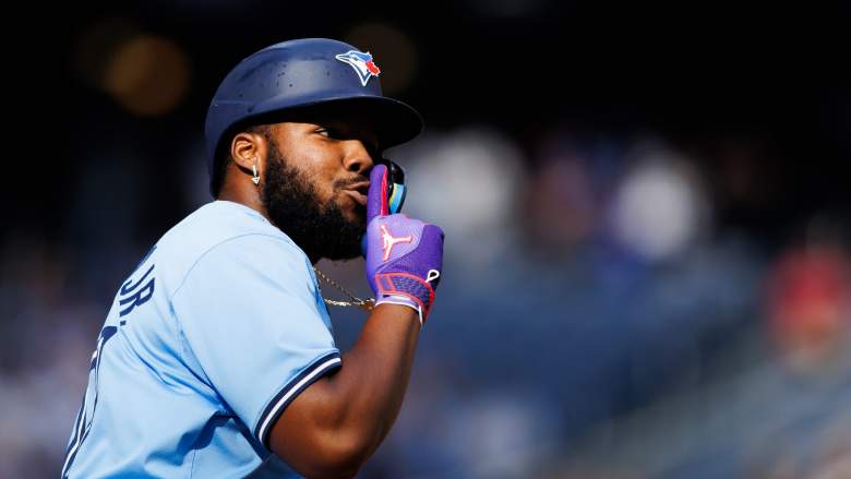 Blue Jays Pursuing Contract Extension with Homegrown Star: Report