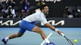 Australian Open: Novak Djokovic, entre el éxito ante Taylor Fritz para avanzar a su undécima semifinal en Melbourne y el ataque de furia con su equipo